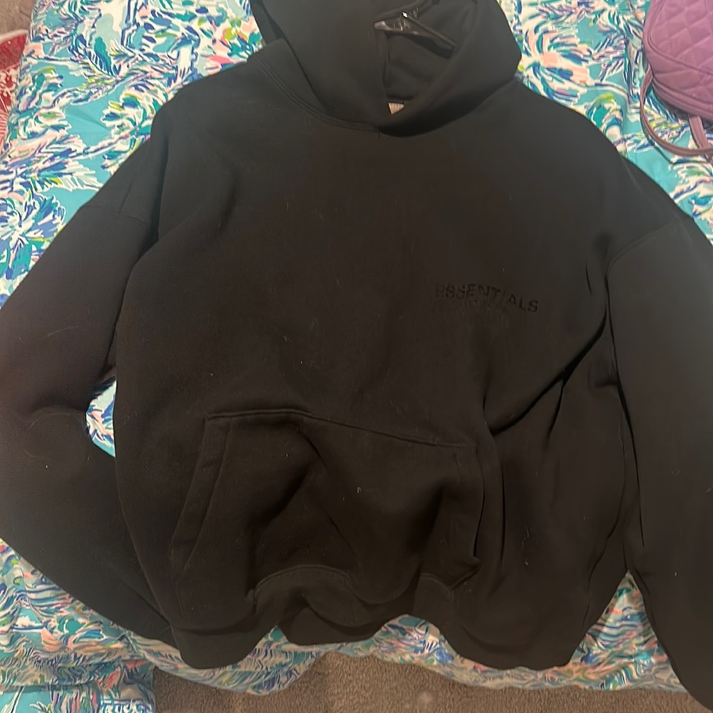 Essentails hoodie